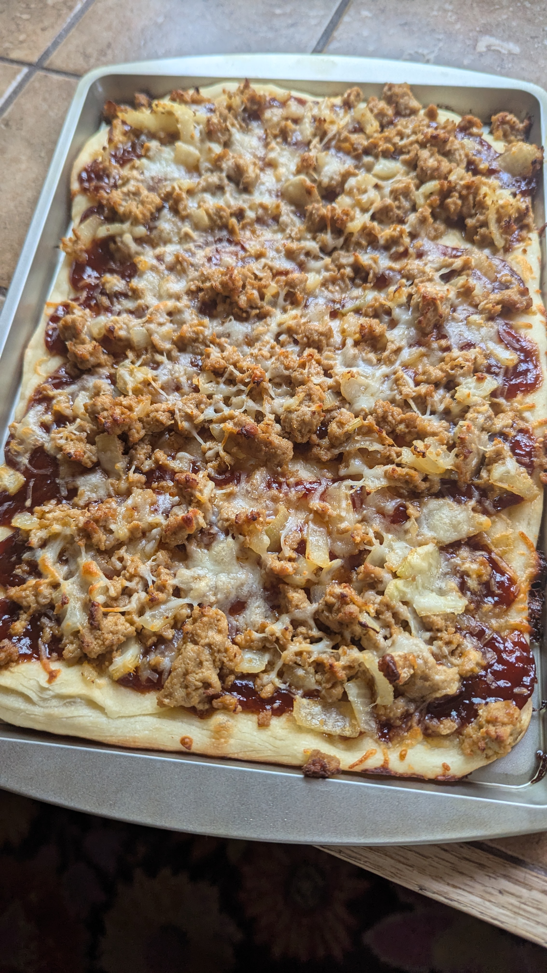 BBQ chicken pizza